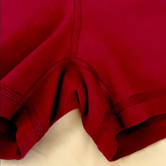 Shorts - Picture 3 of 4